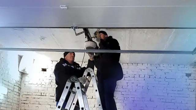Монтаж ворот